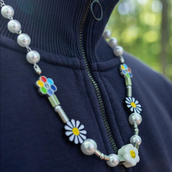 Calvin Klein 1/4 Zip Sweater - Picture 2 of 6